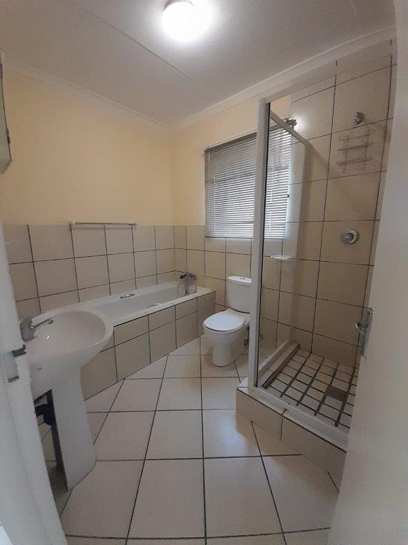 2 Bedroom Property for Sale in Burgundy Estate Western Cape